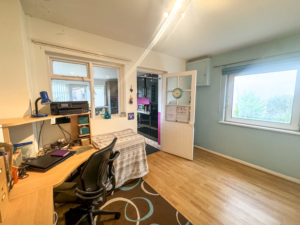 2 bed semi-detached bungalow for sale in Bryn Lane, Pontllanfraith  - Property Image 21