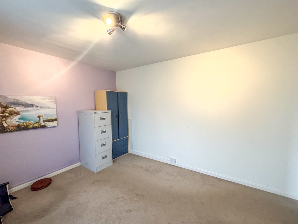 2 bed semi-detached bungalow for sale in Bryn Lane, Pontllanfraith  - Property Image 17