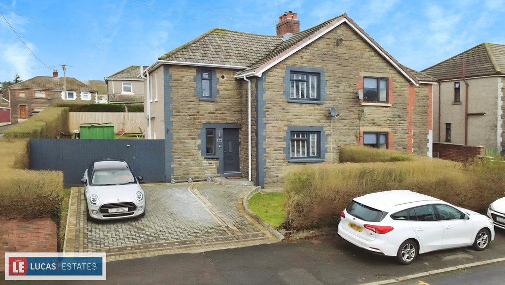 3 bed semi-detached house for sale in Bryncelyn, Nelson