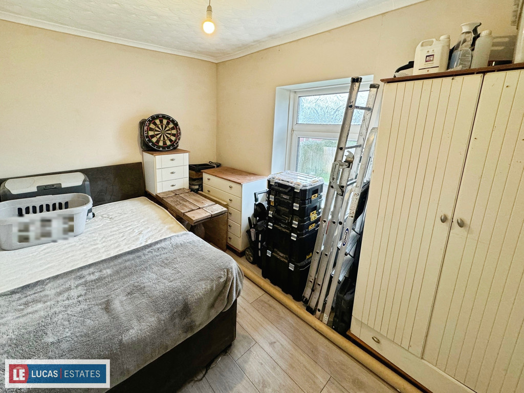 3 bed semi-detached house for sale in Bryncelyn, Nelson  - Property Image 11