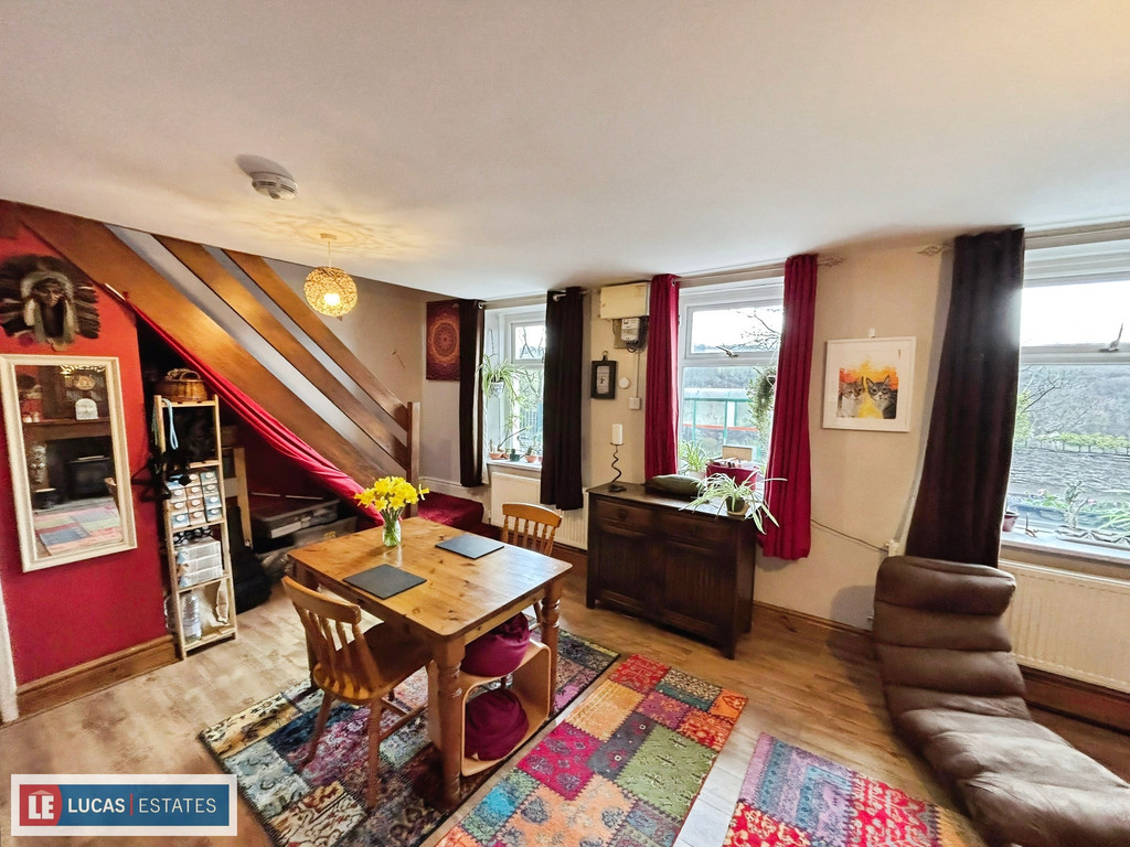3 bed detached house for sale in Sunnyview, Argoed, Blackwood  - Property Image 5