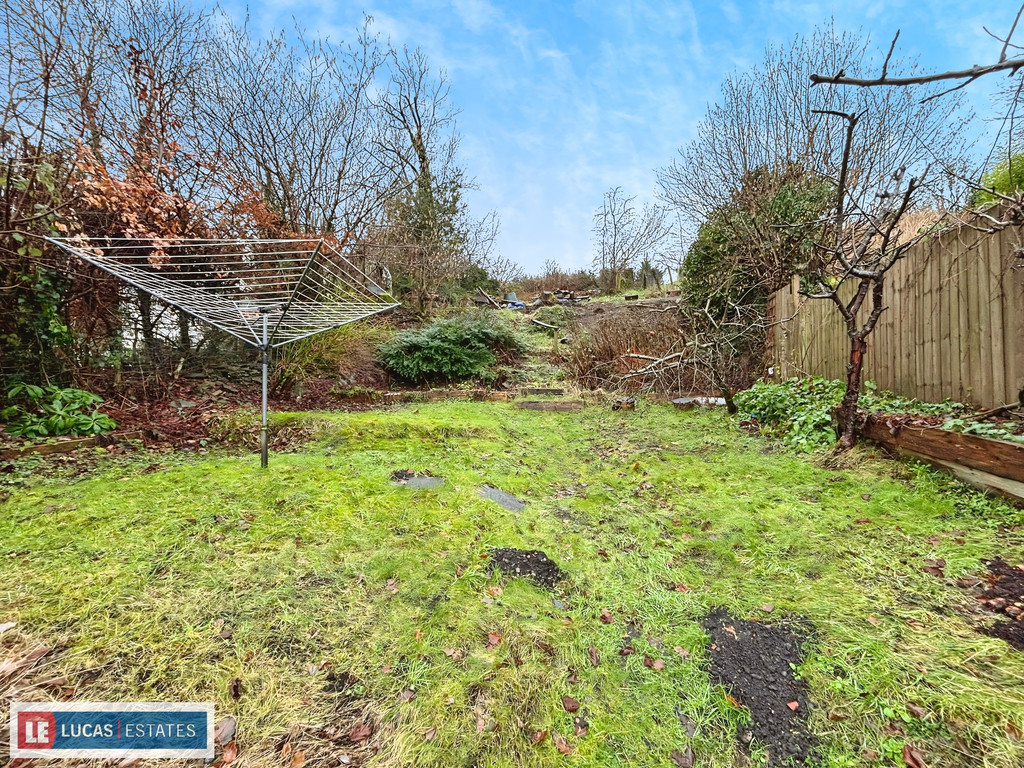 3 bed detached house for sale in Sunnyview, Argoed, Blackwood  - Property Image 19