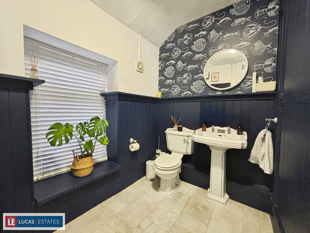 2 bed semi-detached house for sale in Bedwlwyn Road, Ystrad Mynach  - Property Image 16