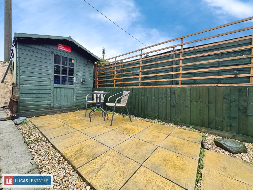 2 bed semi-detached house for sale in Bedwlwyn Road, Ystrad Mynach  - Property Image 19