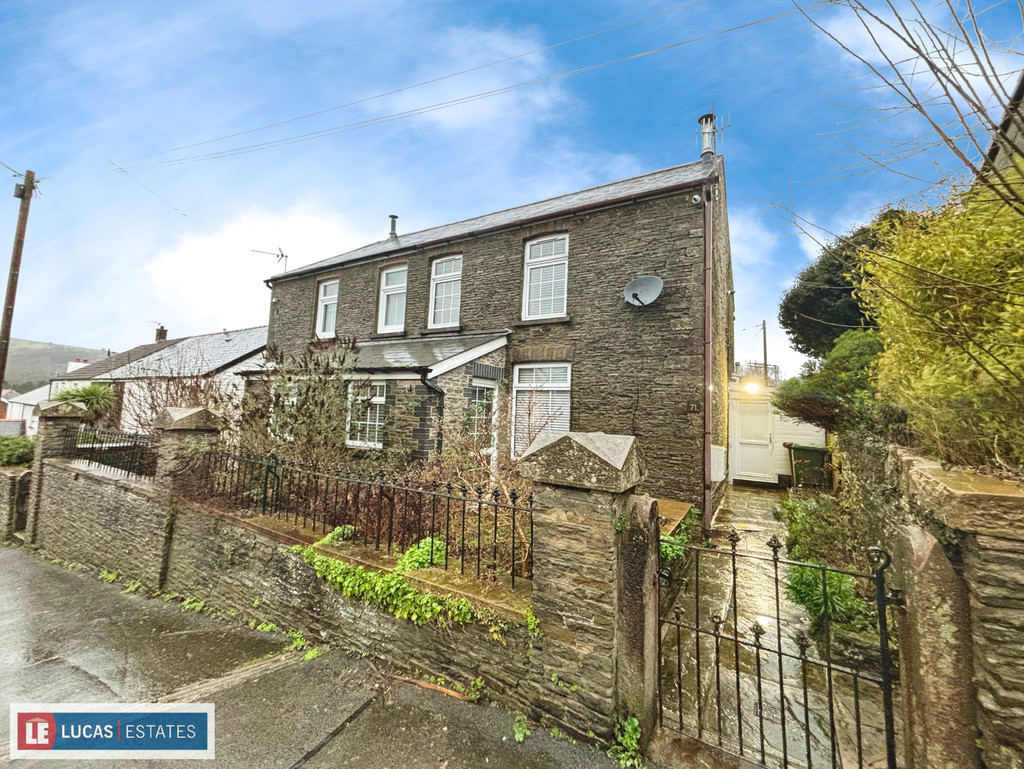 2 bed semi-detached house for sale in Bedwlwyn Road, Ystrad Mynach - Property Image 1