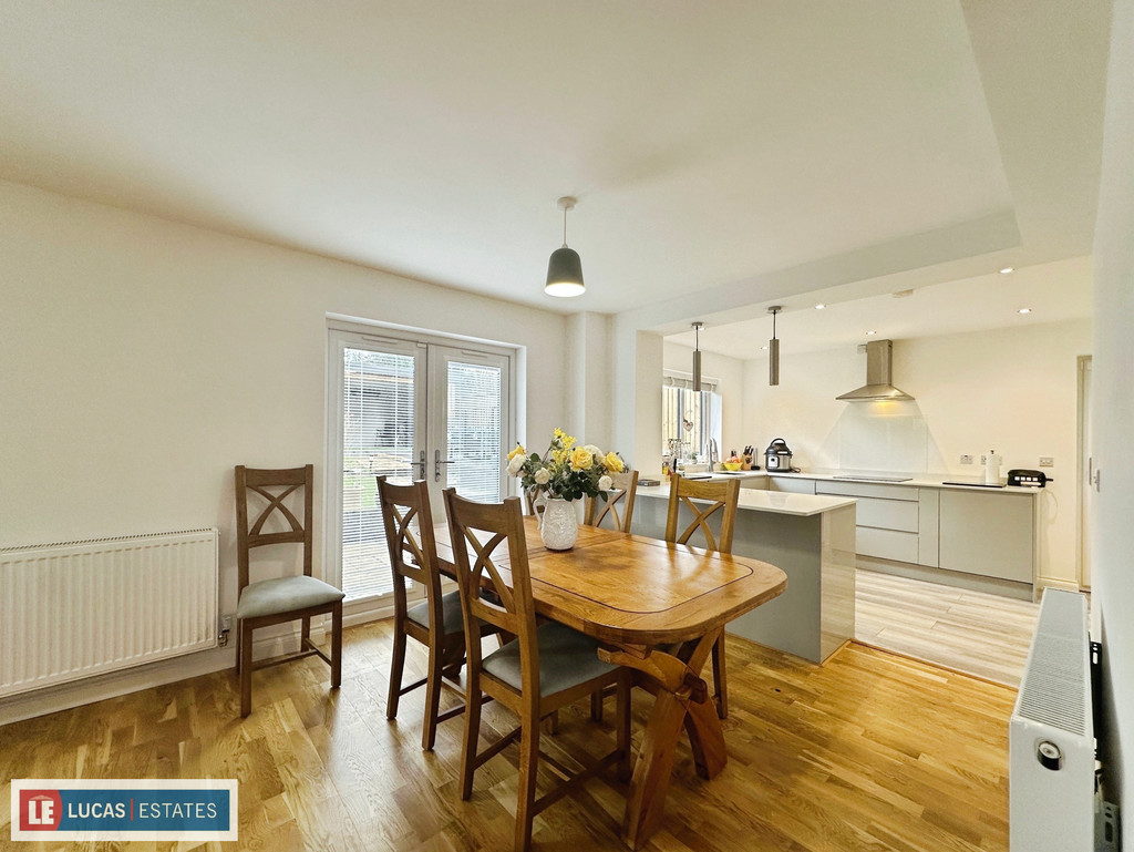5 bed detached house for sale in The Hollies, Crumlin, Newport - Property Image 5
