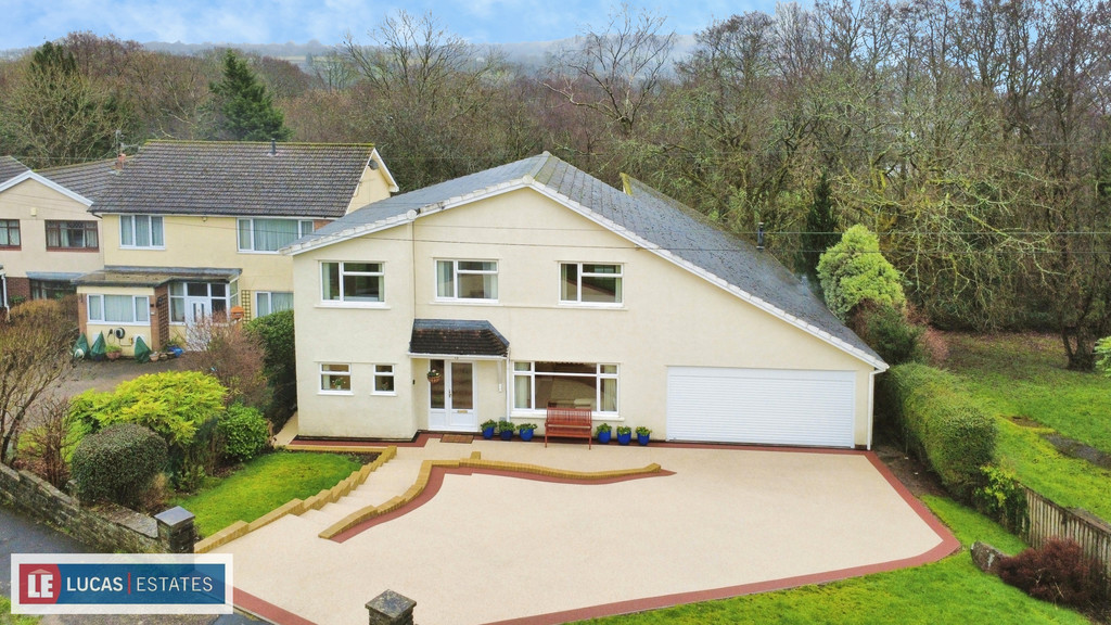 5 bed detached house for sale in Pen-y-cae, Ystrad Mynach