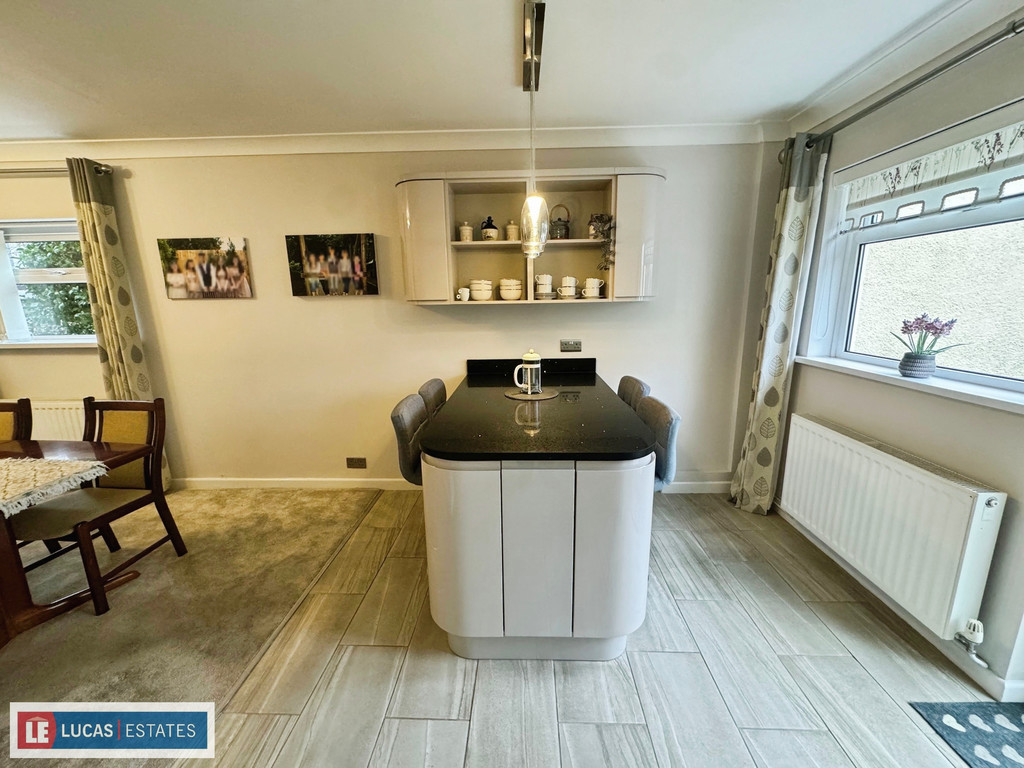 5 bed detached house for sale in Pen-y-cae, Ystrad Mynach  - Property Image 7