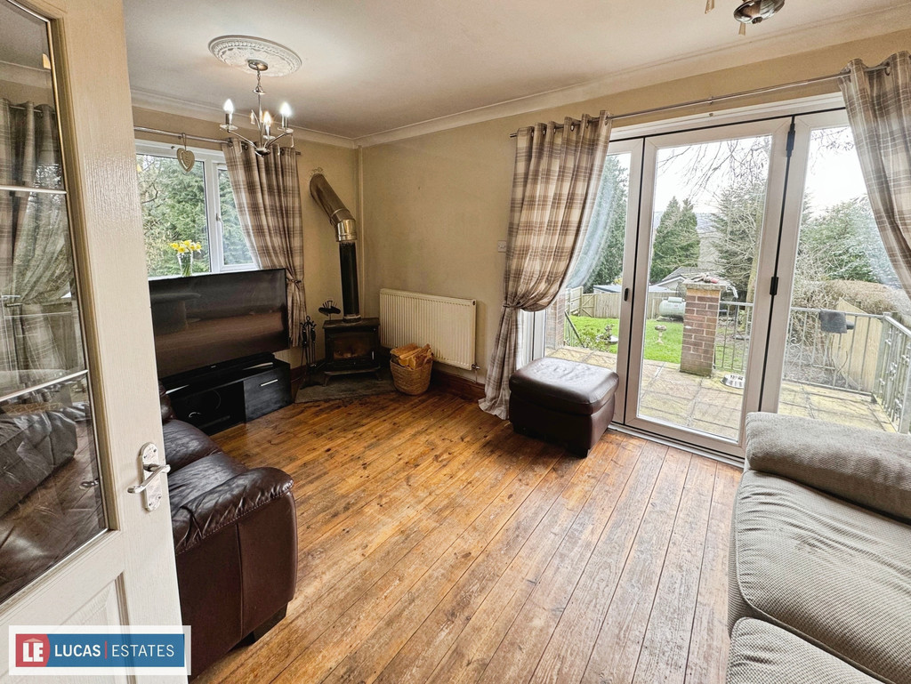 4 bed detached house for sale in Penallta Villas, Ystrad Mynach  - Property Image 7