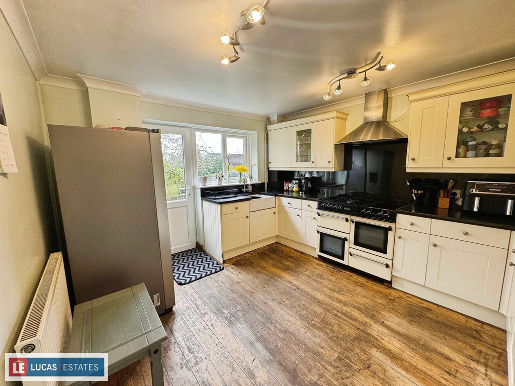 4 bed detached house for sale in Penallta Villas, Ystrad Mynach  - Property Image 3