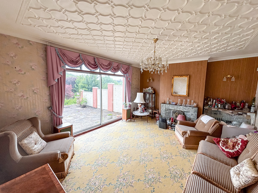 4 bed semi-detached house for sale in Park Lane, Ystrad Mynach  - Property Image 2