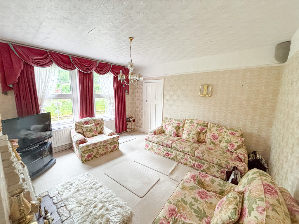 4 bed semi-detached house for sale in Park Lane, Ystrad Mynach  - Property Image 3