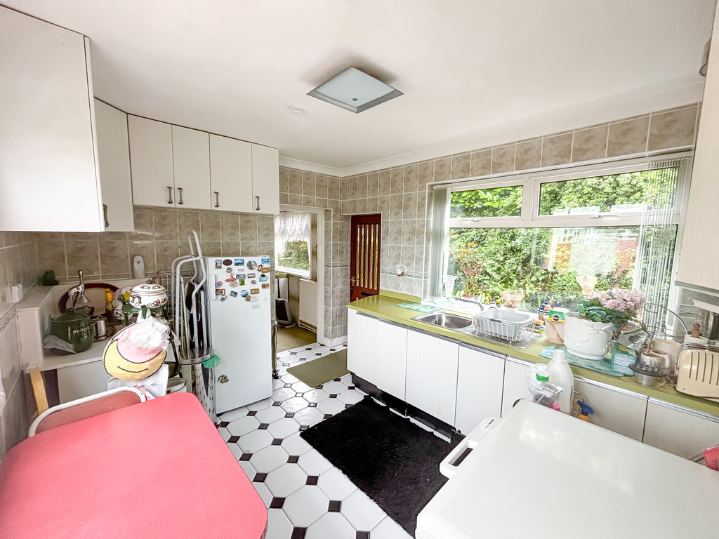 4 bed semi-detached house for sale in Park Lane, Ystrad Mynach  - Property Image 14