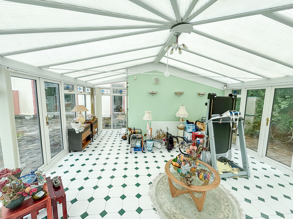 4 bed semi-detached house for sale in Park Lane, Ystrad Mynach  - Property Image 17