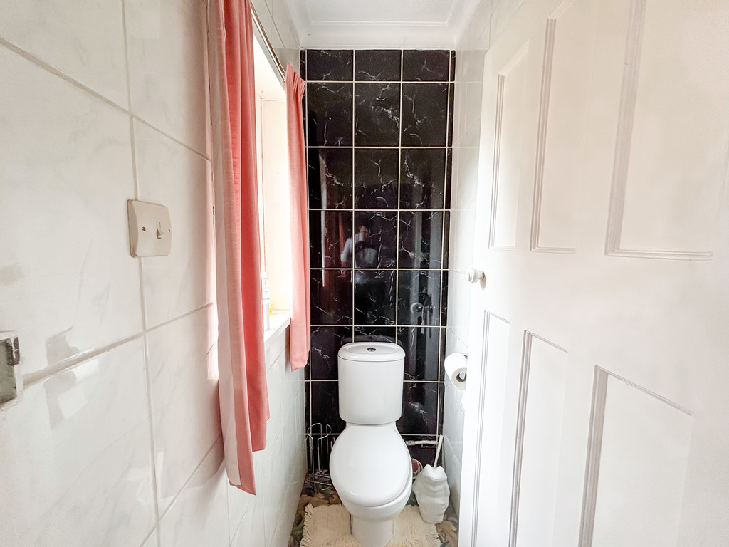 4 bed semi-detached house for sale in Park Lane, Ystrad Mynach  - Property Image 18