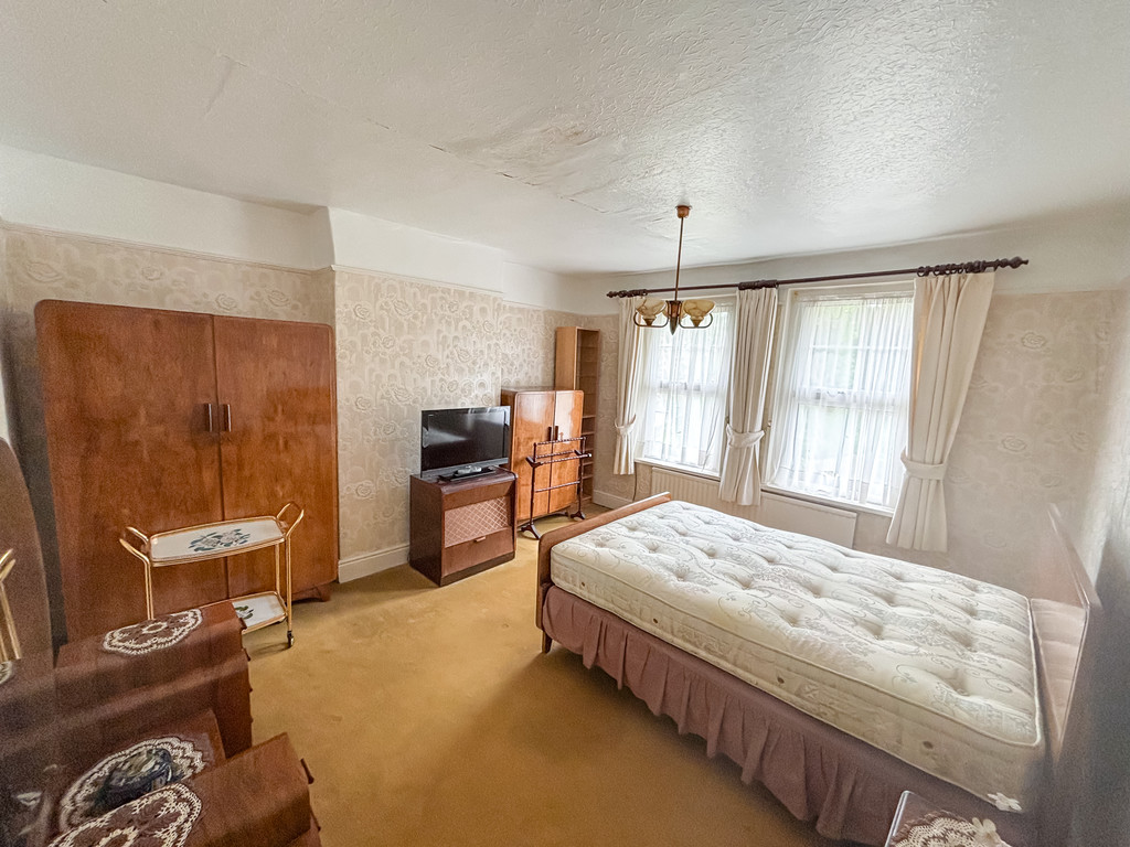 4 bed semi-detached house for sale in Park Lane, Ystrad Mynach  - Property Image 23