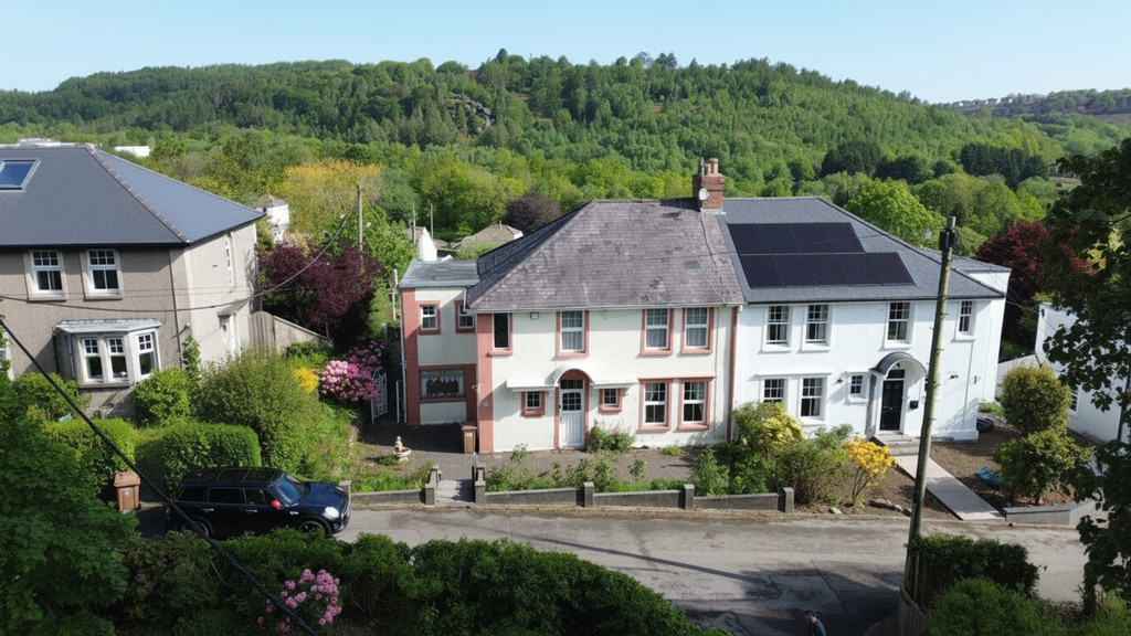 4 bed semi-detached house for sale in Park Lane, Ystrad Mynach