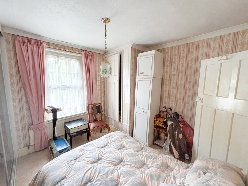 4 bed semi-detached house for sale in Park Lane, Ystrad Mynach  - Property Image 28