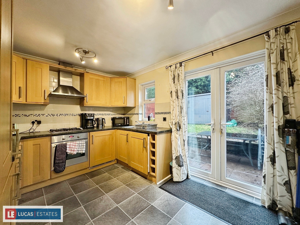 2 bed semi-detached house for sale in Llyswen, Penpedairheol - Property Image 7