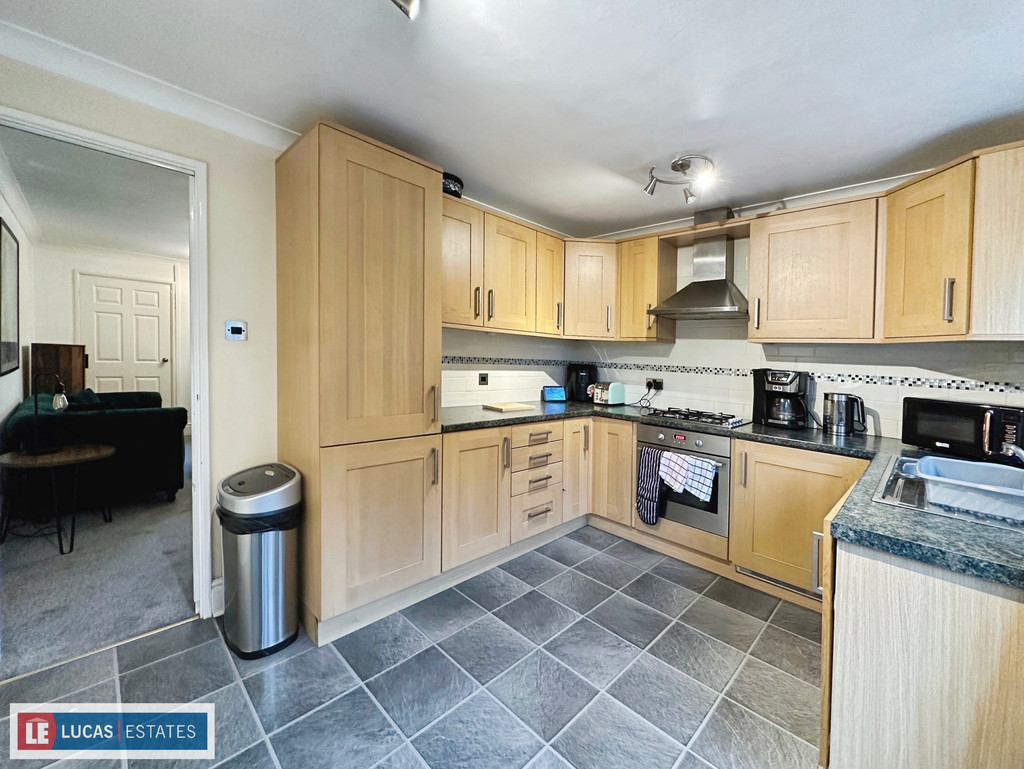 2 bed semi-detached house for sale in Llyswen, Penpedairheol - Property Image 6
