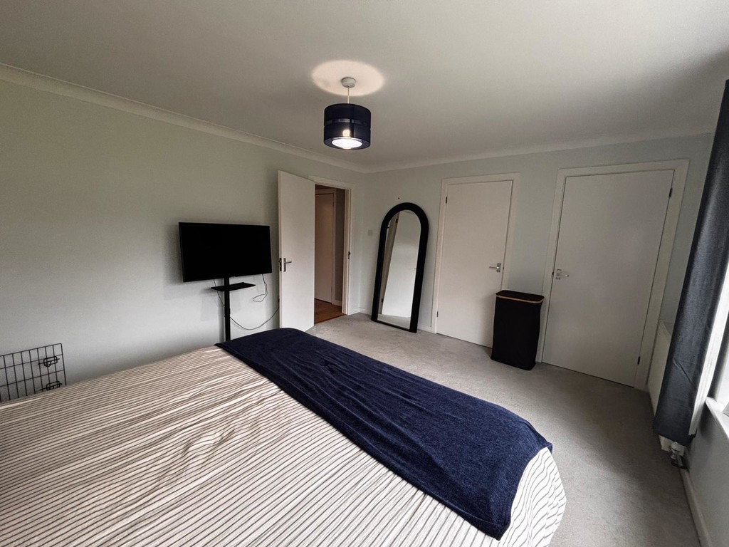 2 bed detached bungalow for sale in The Chase, Verwood, Bournemouth  - Property Image 12