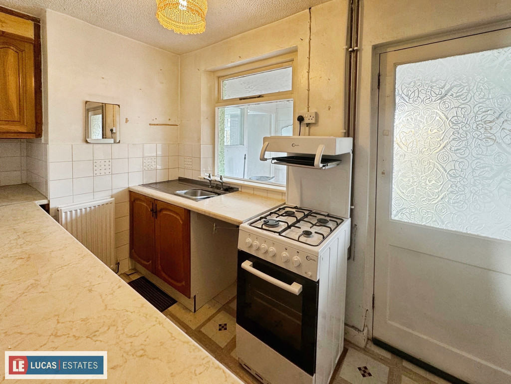3 bed semi-detached house for sale in Gelliargwellt Road, Penybryn - Property Image 5