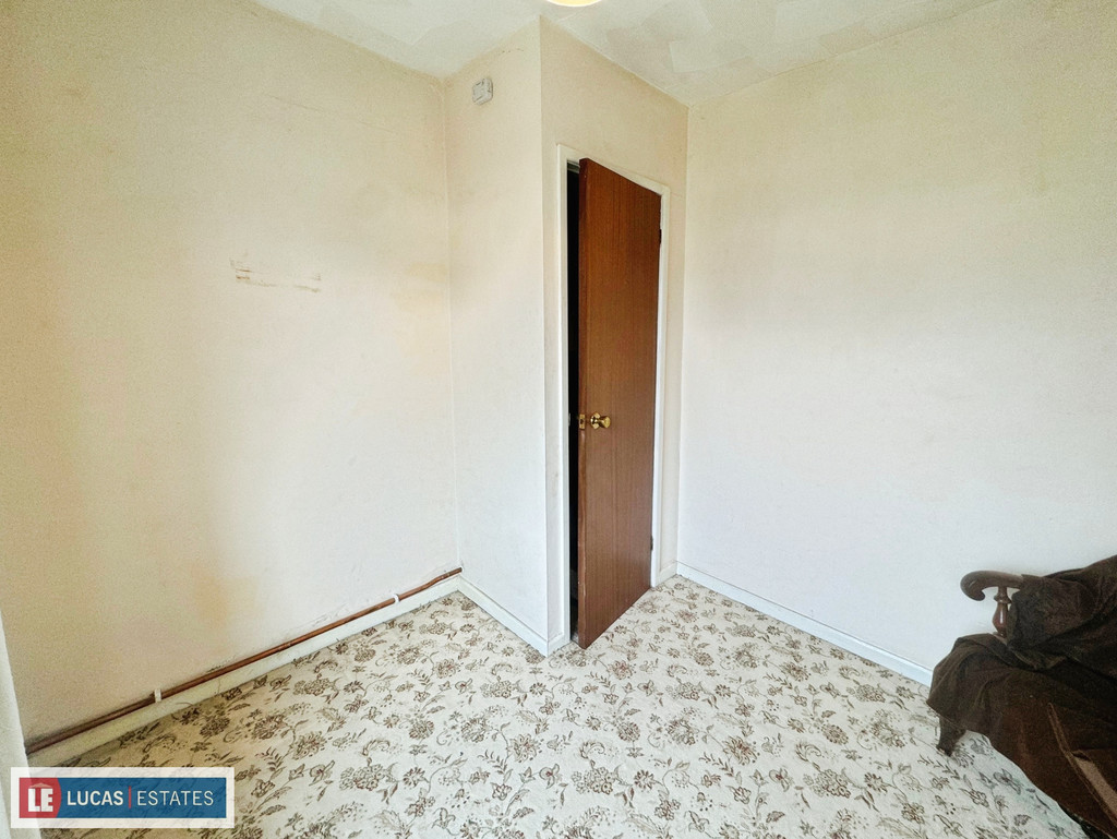 3 bed semi-detached house for sale in Gelliargwellt Road, Penybryn - Property Image 11