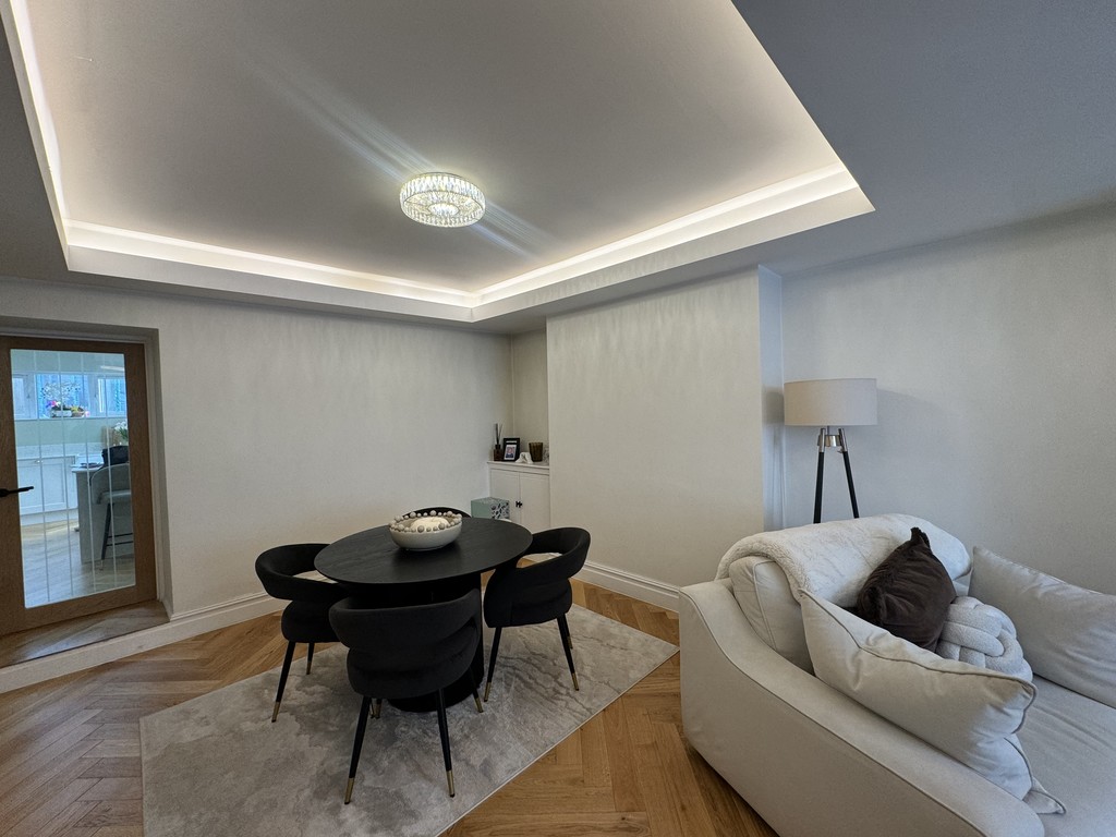 3 bed terraced house for sale in Hanbury Street, Glan Y Nant  - Property Image 7