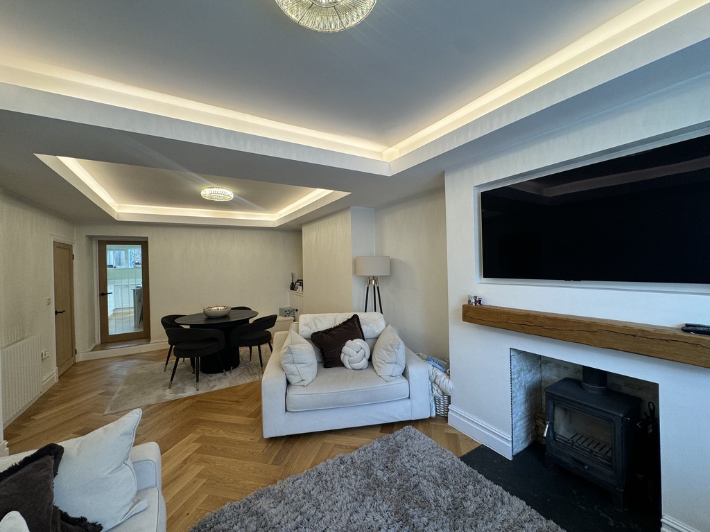 3 bed terraced house for sale in Hanbury Street, Glan Y Nant  - Property Image 2