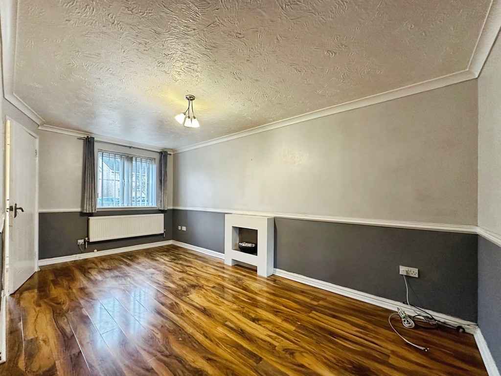 2 bed terraced house for sale in Clos Tir Twyn, Ystrad Mynach - Property Image 4