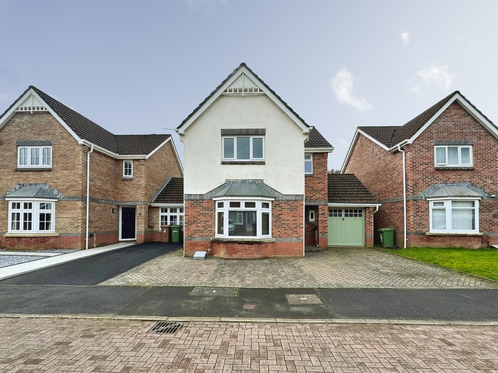 3 bed detached house for sale in Stryd Hywel Harris, Ystrad Mynach  - Property Image 18