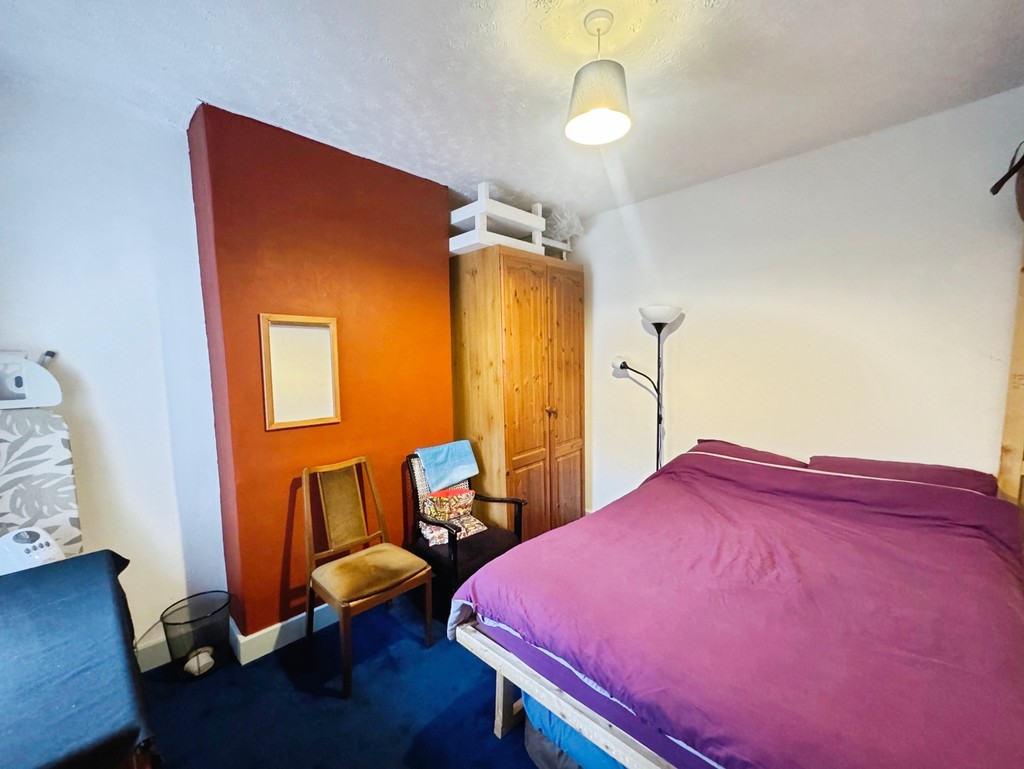 2 bed terraced house for sale in Brynavon Terrace, Hengoed  - Property Image 10