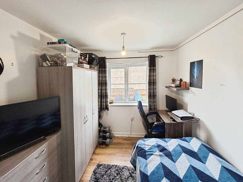 2 bed terraced house for sale in Pwll Yr Allt, Tir-y-berth  - Property Image 12
