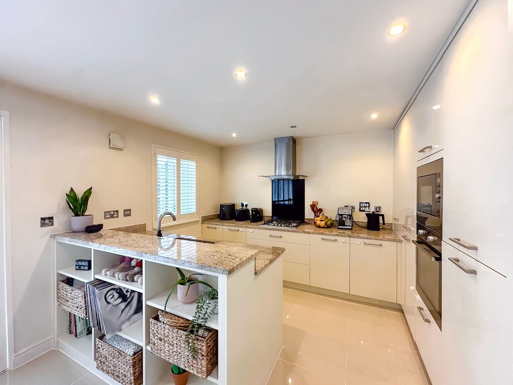 4 bed detached house for sale in Brambling Crescent, Cwm Calon  - Property Image 5