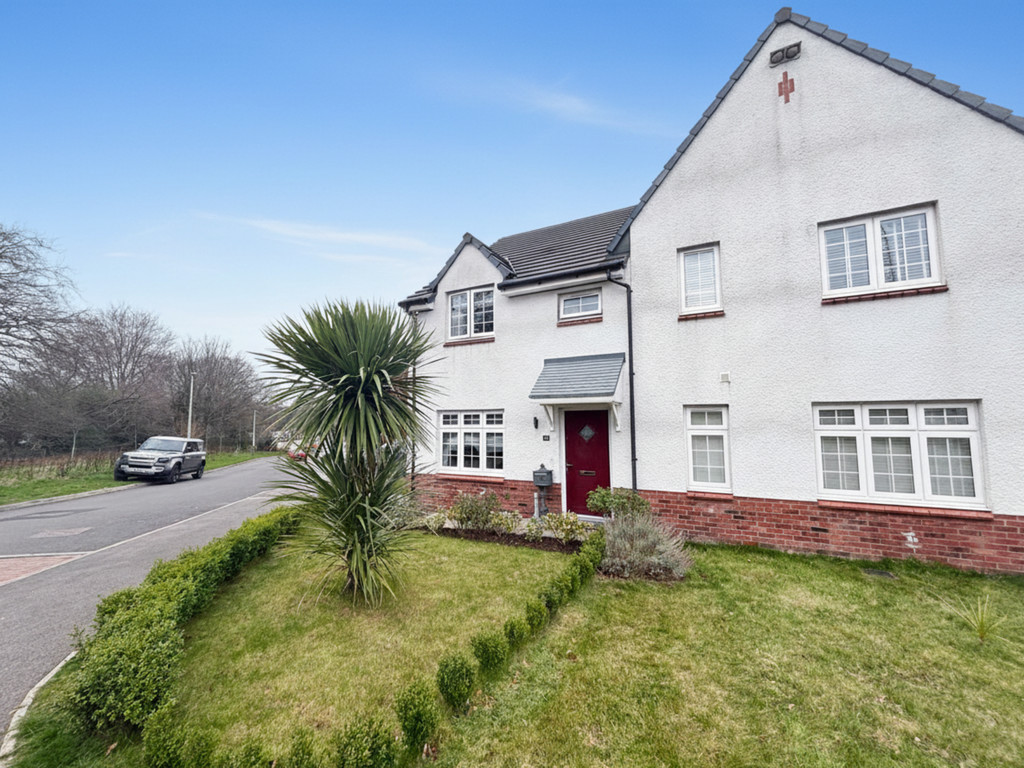 3 bed semi-detached house for sale in Bryngolwg, Crumlin  - Property Image 22