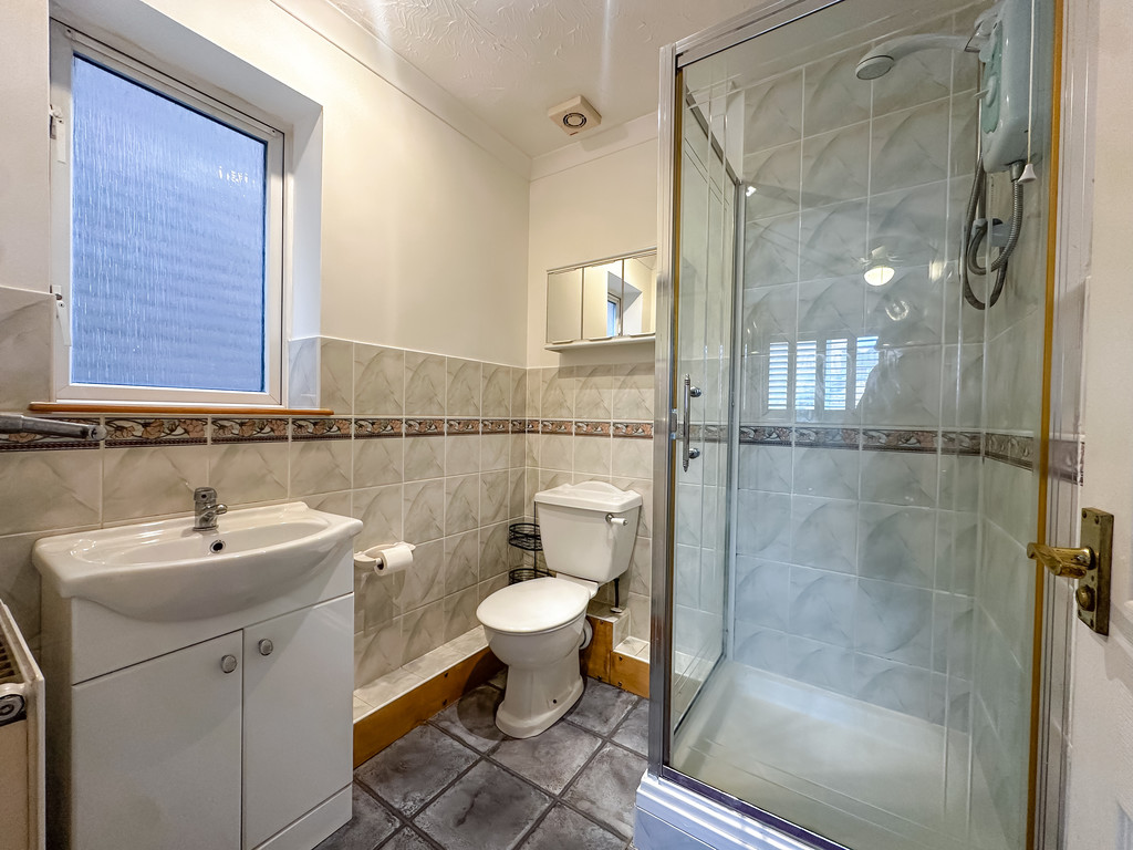 3 bed detached house for sale in Y Cedrwydden, Blackwood  - Property Image 13
