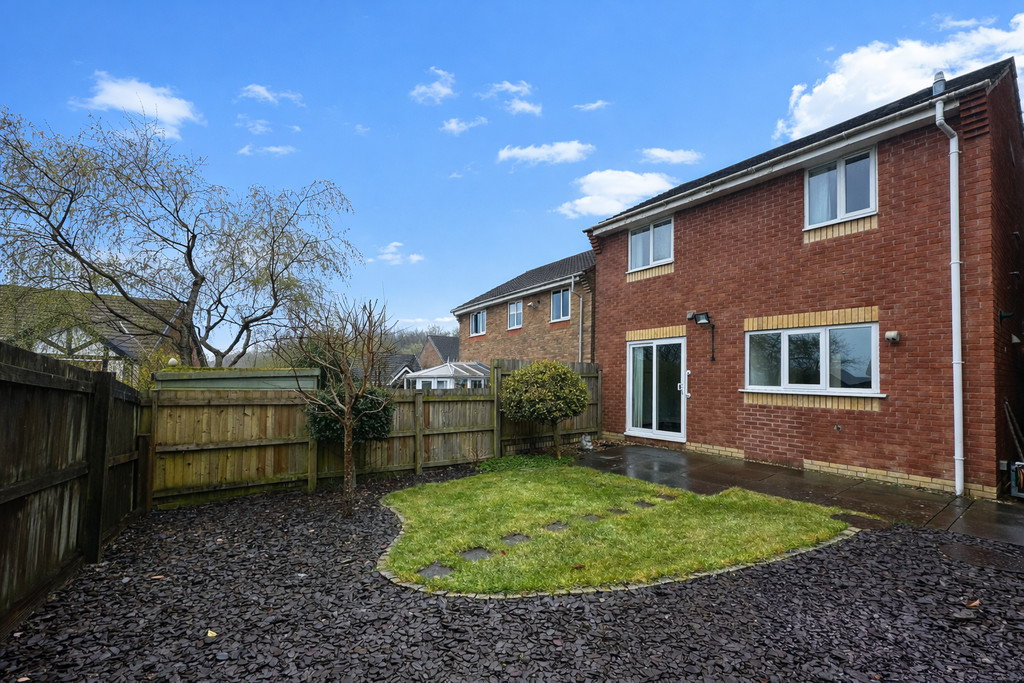 3 bed detached house for sale in Y Cedrwydden, Blackwood  - Property Image 15
