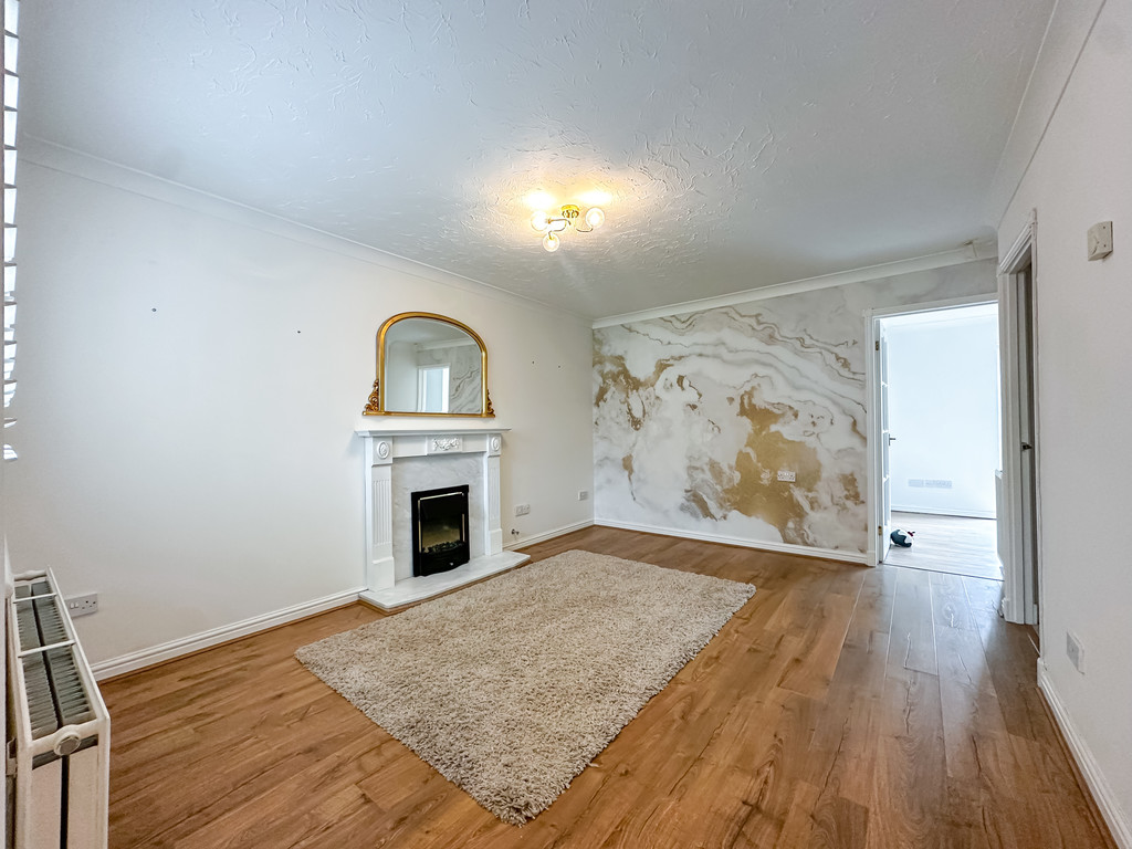 3 bed detached house for sale in Y Cedrwydden, Blackwood  - Property Image 3