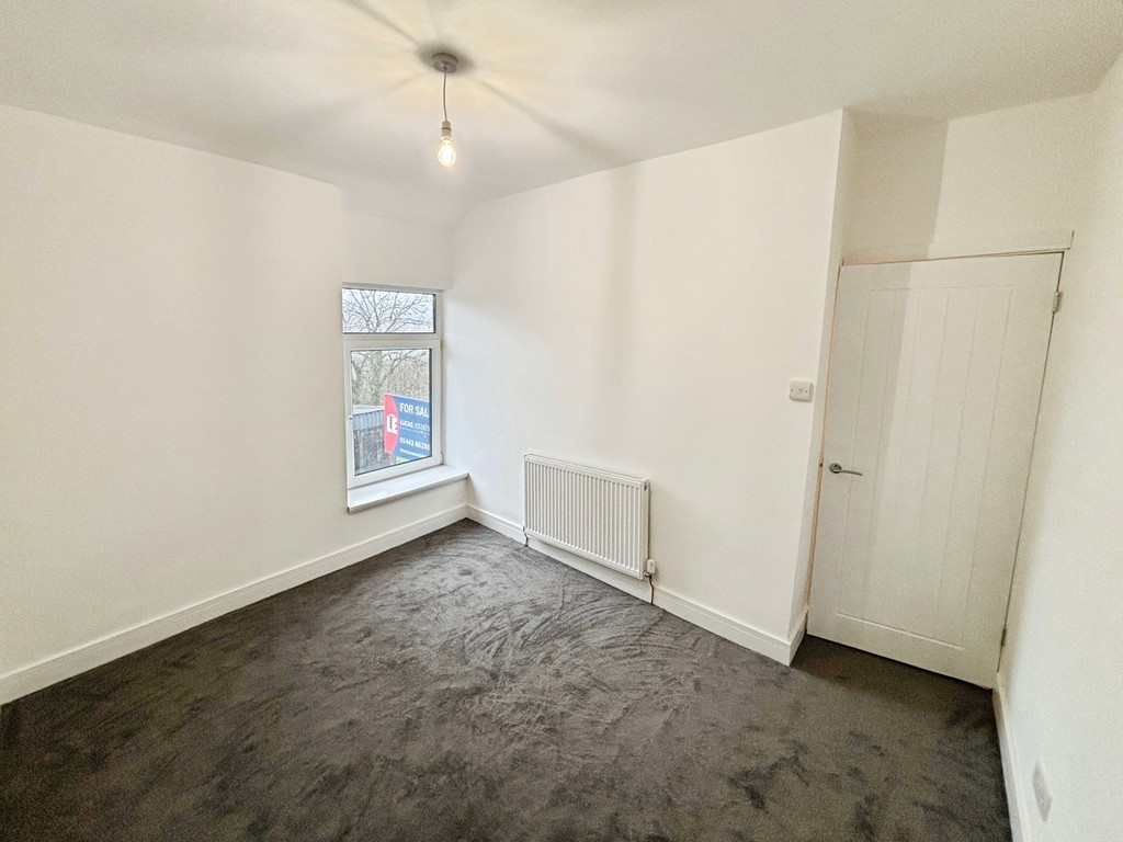 3 bed terraced house for sale in Usk Road, Bargoed  - Property Image 12