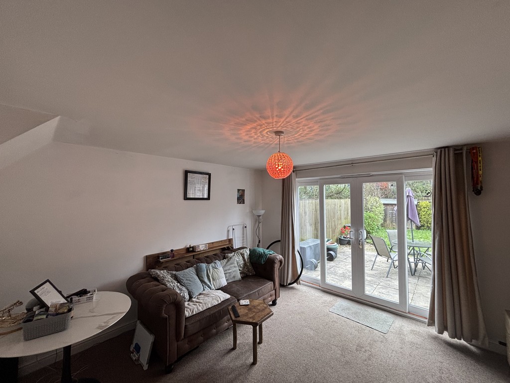 2 bed terraced house for sale in Harrier Avenue, Penallta, Hengoed  - Property Image 5