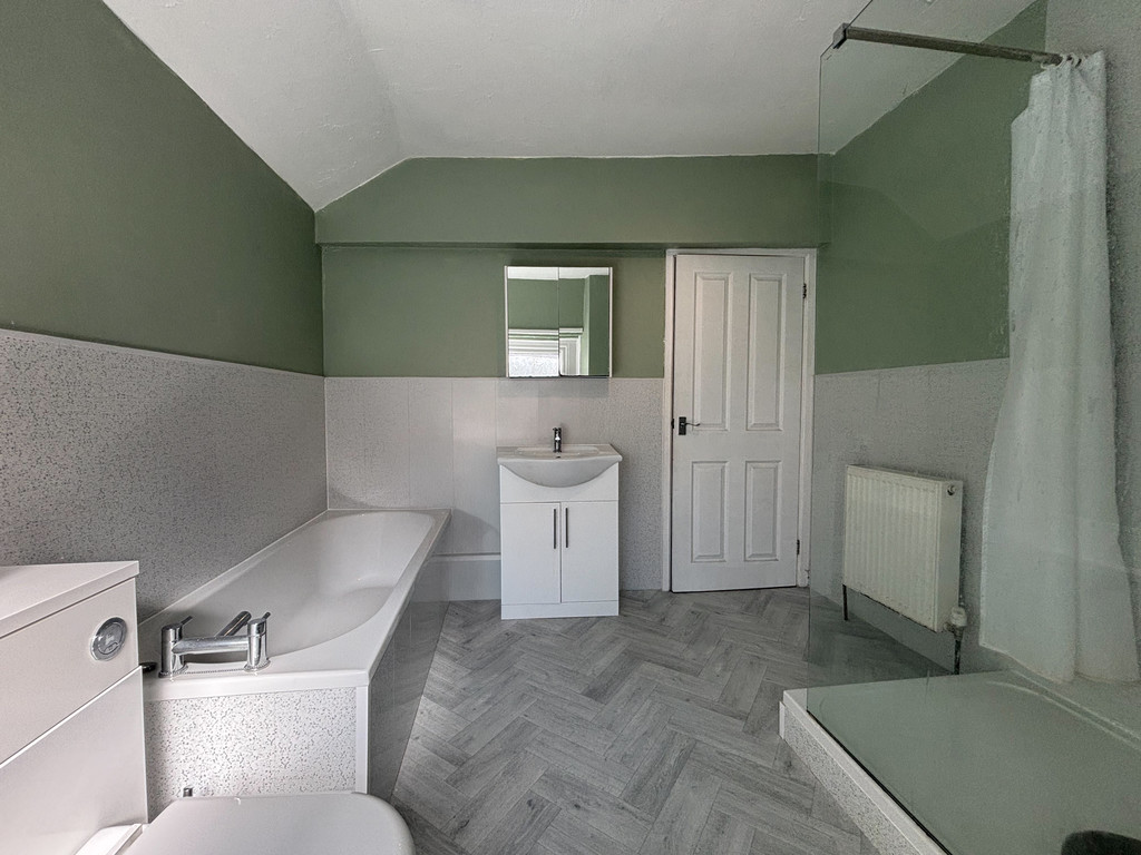 2 bed terraced house for sale in North Road, Bargoed  - Property Image 10