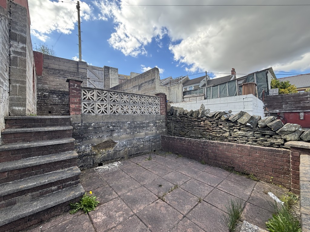 2 bed terraced house for sale in North Road, Bargoed  - Property Image 15