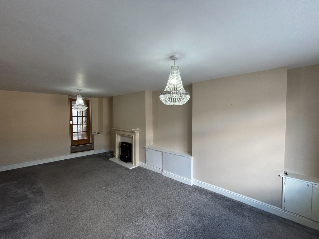 2 bed terraced house for sale in North Road, Bargoed  - Property Image 2