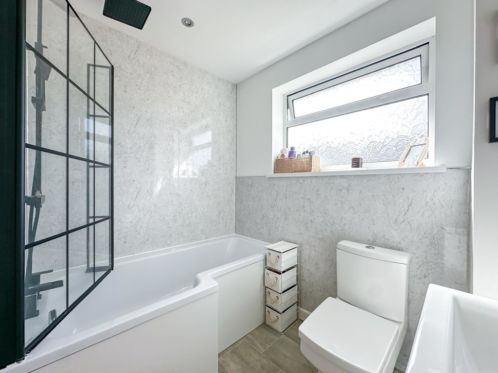 3 bed semi-detached house for sale in Rhosili Road, Cefn Hengoed  - Property Image 10