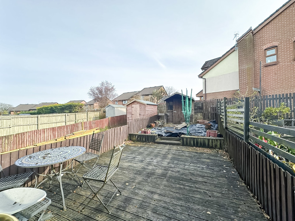 2 bed terraced house for sale in Clos Llyswen, Penpedairheol - Property Image 11