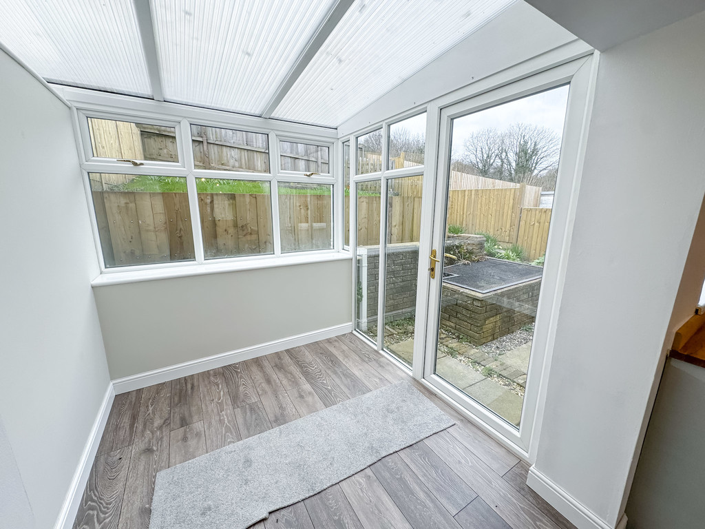 3 bed semi-detached house for sale in Albertina Road, Newbridge  - Property Image 7