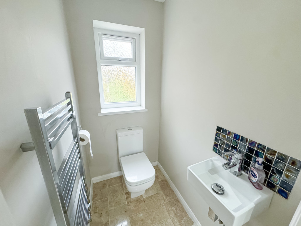 3 bed semi-detached house for sale in Albertina Road, Newbridge  - Property Image 9