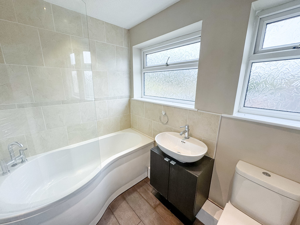 3 bed semi-detached house for sale in Albertina Road, Newbridge  - Property Image 10