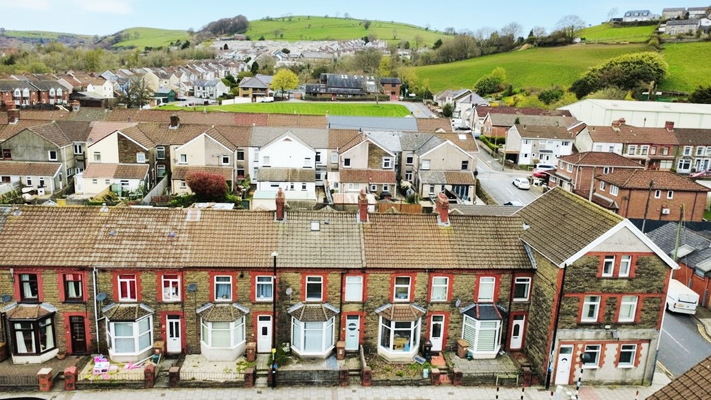 3 bed terraced house for sale in Thomas Street, Abertridwr