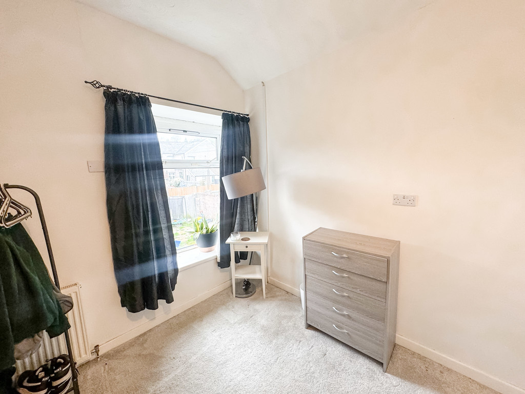 3 bed terraced house for sale in Thomas Street, Abertridwr  - Property Image 11